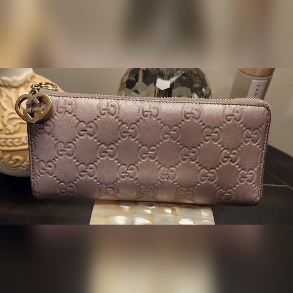 GUCCI GG Leather Zip Wallet in Lavender 2956710959 - Picture 3 of 15